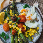Grilled asparagus, cherry tomatoes and corn